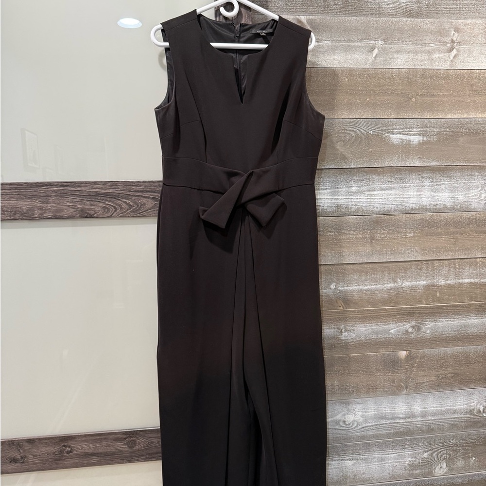 Alex Marie Classic Black Garment